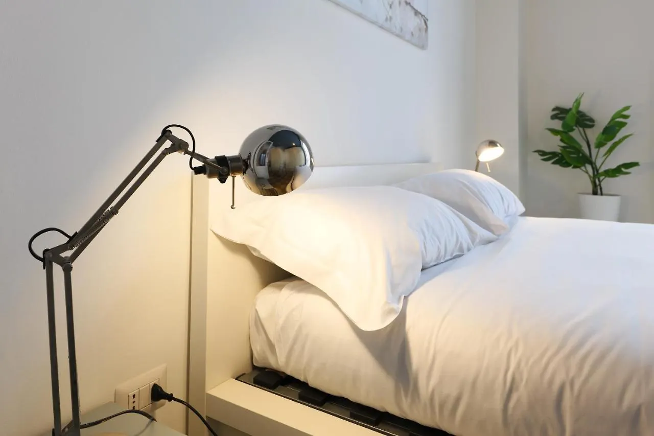Apartament Primopiano - Giacosa Mediolan