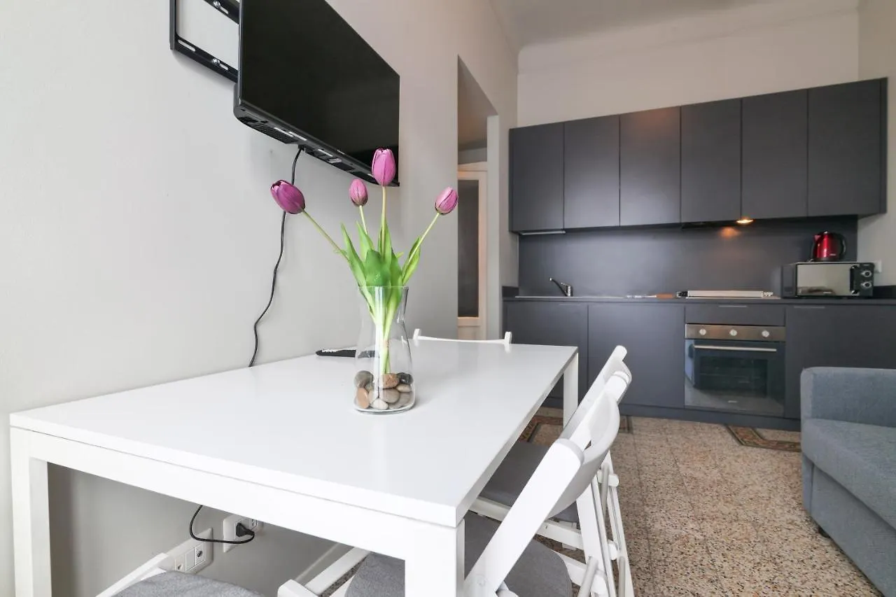 Apartament Primopiano - Giacosa Mediolan
