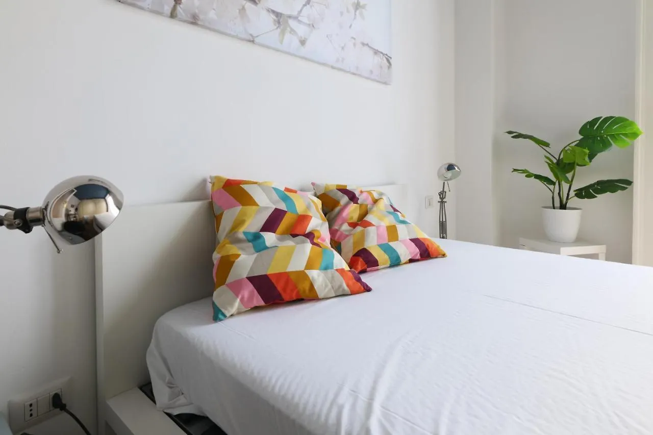Apartament Primopiano - Giacosa Mediolan