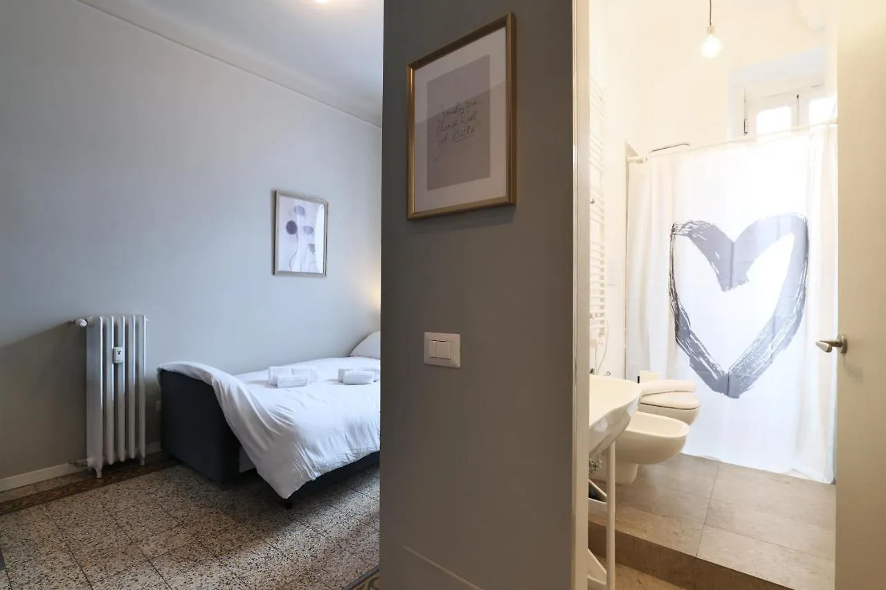 Apartament Primopiano - Giacosa Mediolan