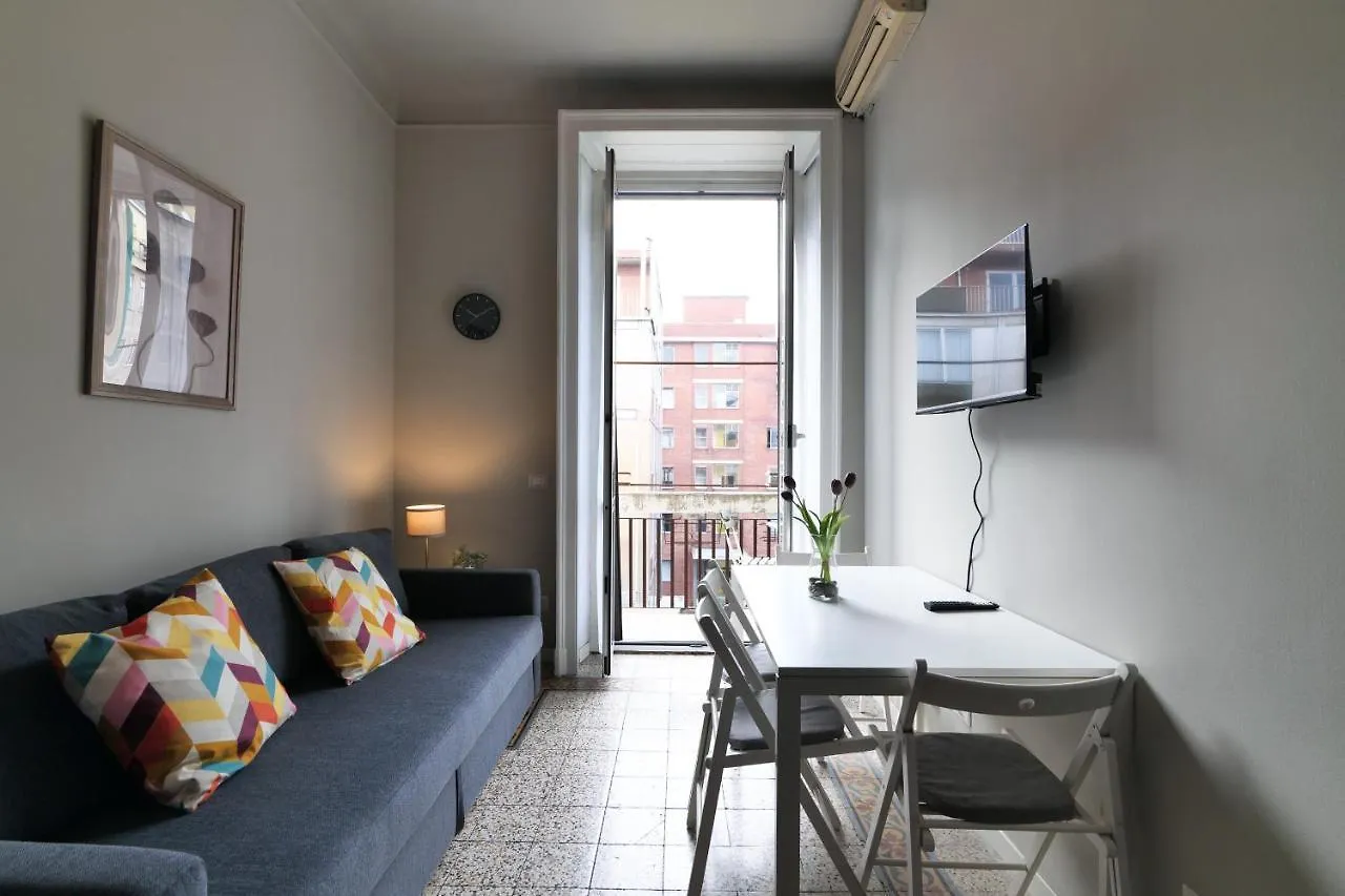 Apartament Primopiano - Giacosa Mediolan