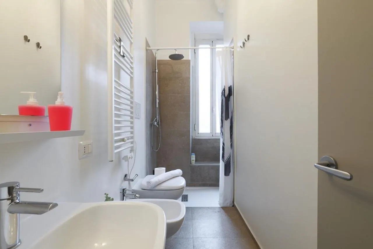 Apartament Primopiano - Giacosa Mediolan 0*,  Włochy